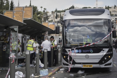 Αντίποινα του Ισραήλ για την αιματηρή επίθεση Παλαιστινίων σε στάση λεωφορείου – Θα κατεδαφίσει τα σπίτια των δραστών