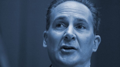 Schiff (οικονομολόγος): Η κρίση χρέους στις ΗΠΑ θα κάνει το 2008 να μοιάζει με εκδρομή – Το δολάριο υφίσταται θανατηφόρο πλήγμα
