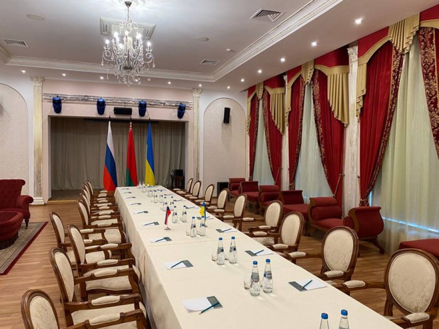 Χαμηλές προσδοκίες για τις πρώτες συνομιλίες Ρωσίας – Ουκρανίας μετά την εισβολή