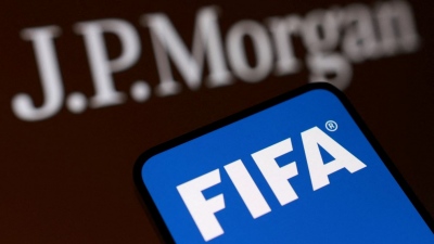 Από τη Super League στη FIFA - Η JP Morgan μπλεγμένη σε νέο ποδοσφαιρικό «ναρκοπέδιο»