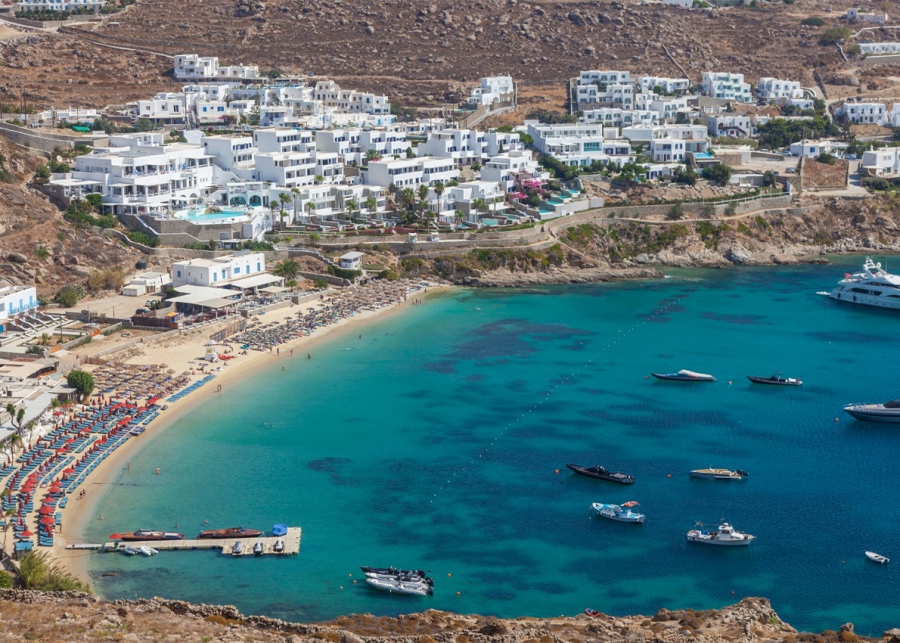 Αποκάλυψη: Τέλος ο ΕΝΦΙΑ και στην… Ψαρρού της Μυκόνου!