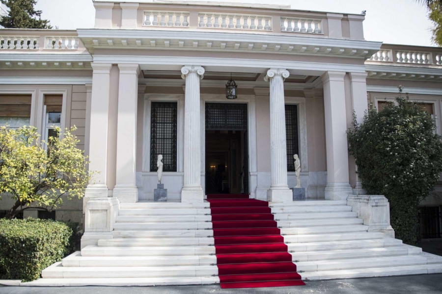 Κυβερνητικές πηγές: Οι δημοσκοπήσεις αποτυπώνουν τη σαφή υπεροχή της ΝΔ και του πρωθυπουργού