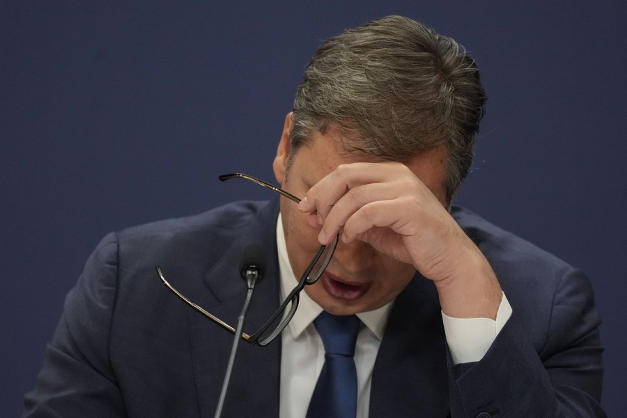 Τι συμβαίνει με τον Σέρβο Vucic; - Απαντά μετά τον σάλο για την απαράδεκτη δήλωση καταδίκης της Ρωσίας - «Ζήτησα αναπροσαρμογή»
