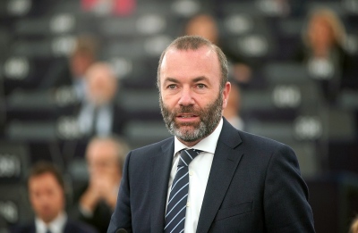 Weber (πρόεδρος ΕΛΚ): Οι ΗΠΑ δεν προστατεύουν πλέον την Ευρώπη, πρέπει να κτίσουμε τη δική μας άμυνα