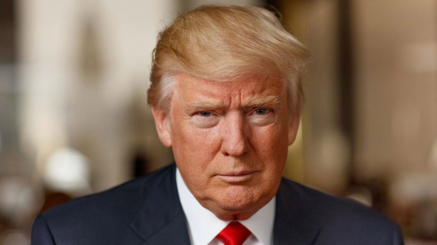 «Σκάσε γουρούνι» - Εκτός εαυτού ο Trump με δημοσιογράφο για την υπόθεση Epstein (vid)