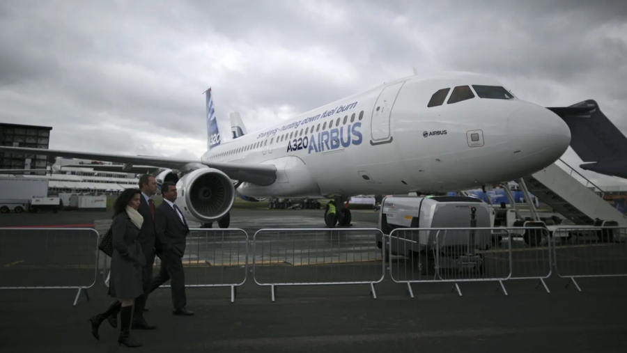 Βουλιάζουν τα κέρδη της Airbus: Μειώθηκαν στο μισό τα τριμηνιαία συγκριτικά με πέρυσι