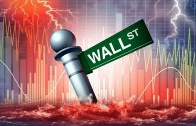 Πόλεμος για τις... κατσαρίδες στη Wall Street - Ο Dimon ανάβει φωτιές, βόμβα 1,7 τρισ. δολ. στο ιδιωτικό χρέος