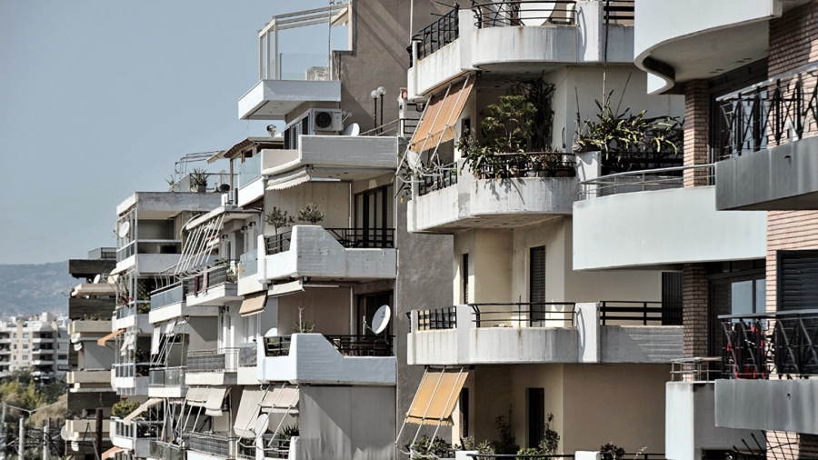 ΕΛΣΤΑΤ:  Άνοδος στην οικοδομική δραστηριότητα τον Απρίλιο 2026 - Στο +4,2% οι εκδοθείσες άδειες