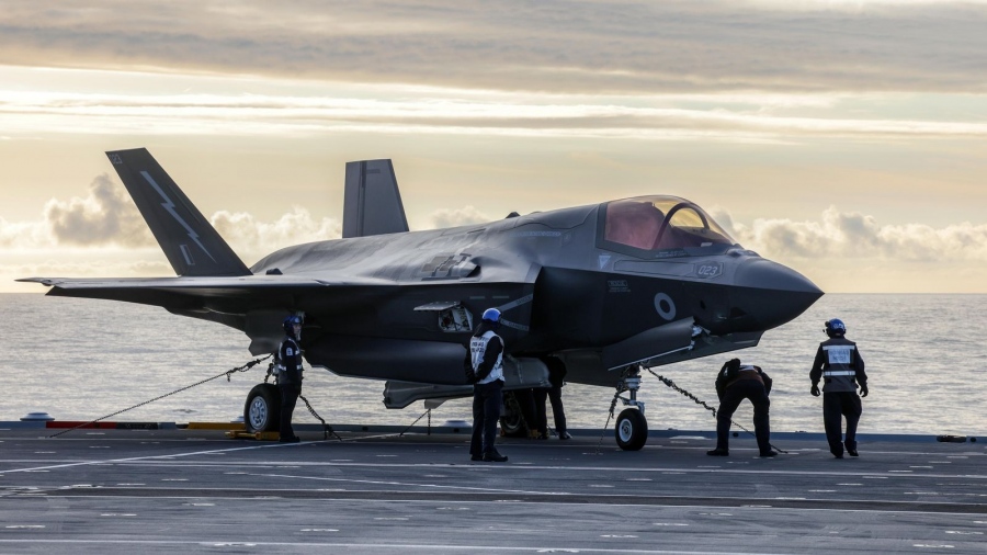 Στόλος F-35A: Η μυστική απάντηση της Βρετανίας αποκαλύφθηκε - Επαναφέρει την Πολεμική Αεροπορία της σε πυρηνικό ρόλο