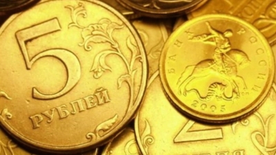 Οι δυτικές κυρώσεις δεν κάμπτουν τη ρωσική οικονομία - Έσοδα ρεκόρ από το φυσικό αέριο, κέρδη για το ρούβλι