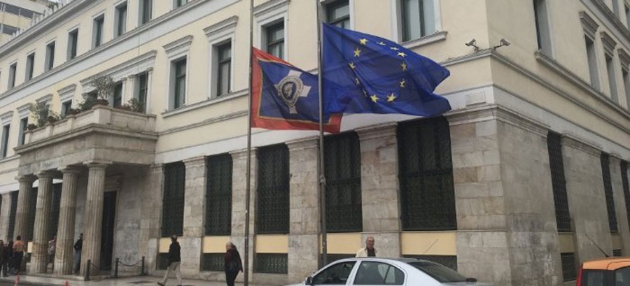 Χαμός στην Αθήνα - Η Παπαδοπούλου ξεμπροστιάζει την ΝΔ για την ορκωμοσία Κωνσταντίνου - Κρύβονται πίσω από αναρτήσεις στο Χ