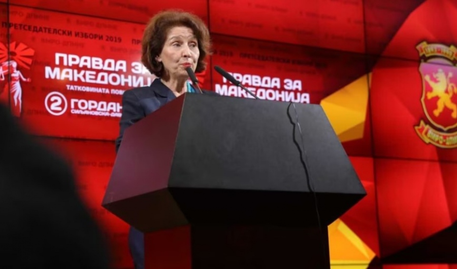 Βόρεια Μακεδονία: Στον αέρα η Συμφωνία των Πρεσπών - Μεγάλη νίκη της Siljanovska του VMRO-DPMNE στον α' γύρο των προεδρικών εκλογών