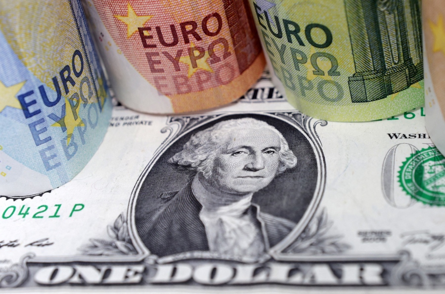 Αντίστροφη μέτρηση για το δολάριο – Η Γαλλία ηγείται της επανάστασης για την παγκόσμια κυριαρχία του ευρώ