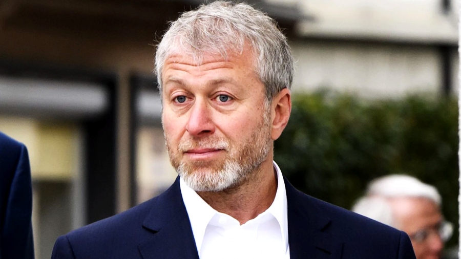 Αλήθεια, τι γύρευε ο Roman Abramovich στο Κρεμλίνο λίγο πριν τις διαπραγματεύσεις με την Ουκρανία στην Κωνσταντινούπολη;