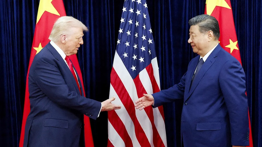 Έκτακτη τηλεφωνική επικοινωνία Xi με Putin και Trump λίγες ώρες πριν τις κρίσιμες διαπραγματεύσεις για το Ιράν