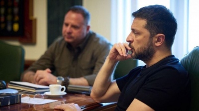 Ο Zelensky επισκέπτεται την Κύπρο για δουλειά ή για αναψυχή;