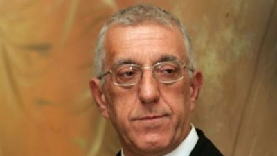 Συλλυπητήρια Κακλαμάνη για την απώλεια του Παπαδόγγονα: Πάντα μάχιμος σε όλες τις θέσεις όπου υπηρέτησε