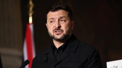 O Zelensky προανήγγειλε την εξόντωση αμάχων που βοηθούν τις Ρωσικές Δυνάμεις στη Σεβαστούπολη