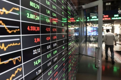 Λίγο μετά το άνοιγμα του Χ.Α. – Ήπιες κινήσεις profit taking μετά από 5 ανοδικές με το βλέμμα στο rebalancing