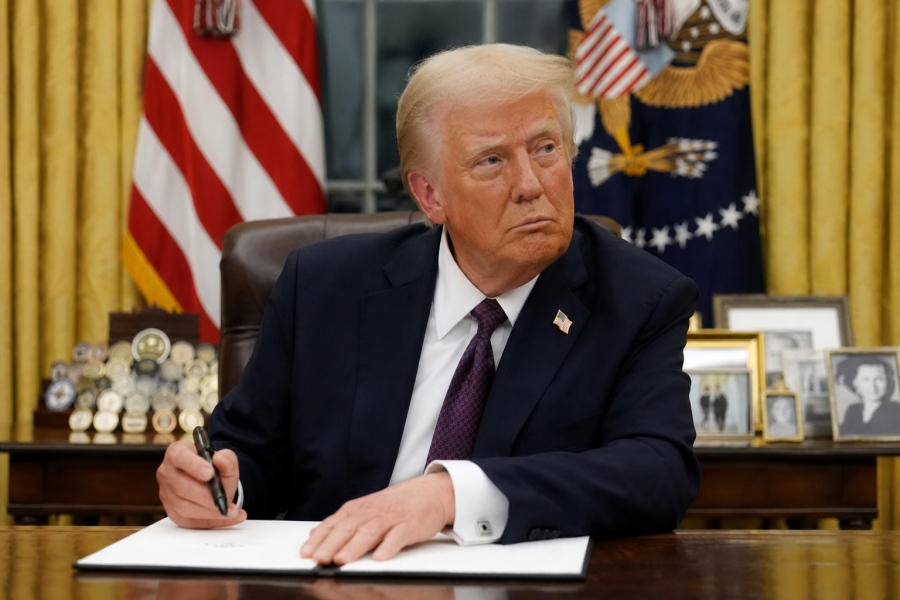 Trump: Ελέγχουμε το Hormuz, ψεύτες οι Ιρανοί θα τους καταστρέψουμε – Στην Τουρκία όντως κινδύνεψα