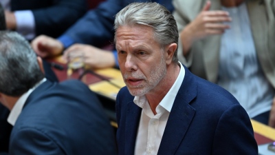 Κάποιοι στο ΠΑΣΟΚ δεν αισθάνονται καλά με όσα γίνονται - Μύλος για τις βουλευτικές έδρες