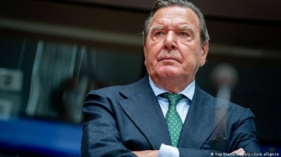 Τελευταία ευκαιρία: Schröder ή ολοκληρωτική καταστροφή για ΕΕ – Η κίνηση ματ του Putin που «διαλύει» την αντιρωσική υστερία