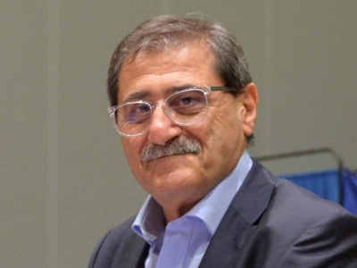 Έξαλλα τα «γαλάζια» τρολ με τον «κόκκινο» δήμαρχο της Πάτρας - Τί είπε ο Πελετίδης για το 112