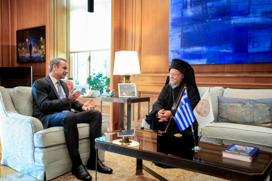 Συνάντηση Μητσοτάκη - Βαρθολομαίου: Η ελληνική Πολιτεία στέκεται πάντα δίπλα στο Πατριαρχείο και στην Ομογένεια της Κωνσταντινούπολης