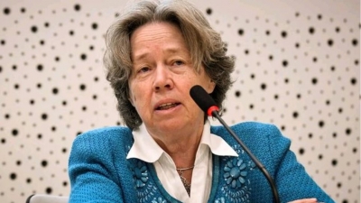 Λινού: Είμαστε σε κρίσιμη καμπή, είναι νωρίς να πούμε ότι τελείωσε η πανδημία