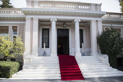 Ο (ά)γνωστος πόλεμος - Η «νύχτα του Αγίου Βαρθολομαίου» στην αυλή του Μεγάρου Μαξίμου