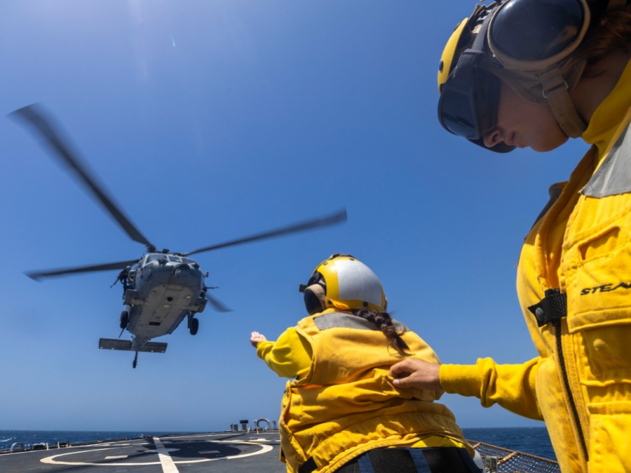 CENTCOM: Οι αμερικανικές δυνάμεις έχουν εκτρέψει ή ακινητοποιήσει περισσότερα από 120 πλοία στα Στενά του Hormuz