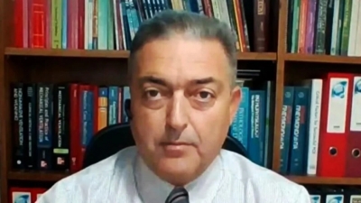 Βασιλακόπουλος - Κορωνοϊός: Μόνο ο μαζικός εμβολιασμός θα μας «σώσει»