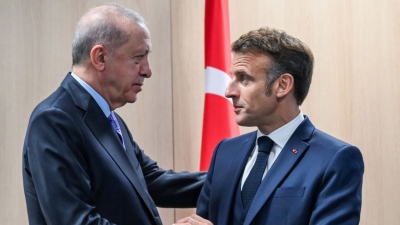 Βόμβα - Ενώ η Ελλάδα βρίσκεται σε διπλωματική ακινησία, ο Erdogan τα βρήκε με τον «φίλο» Macron για Κυπριακό και Ατσάλινο Θόλο