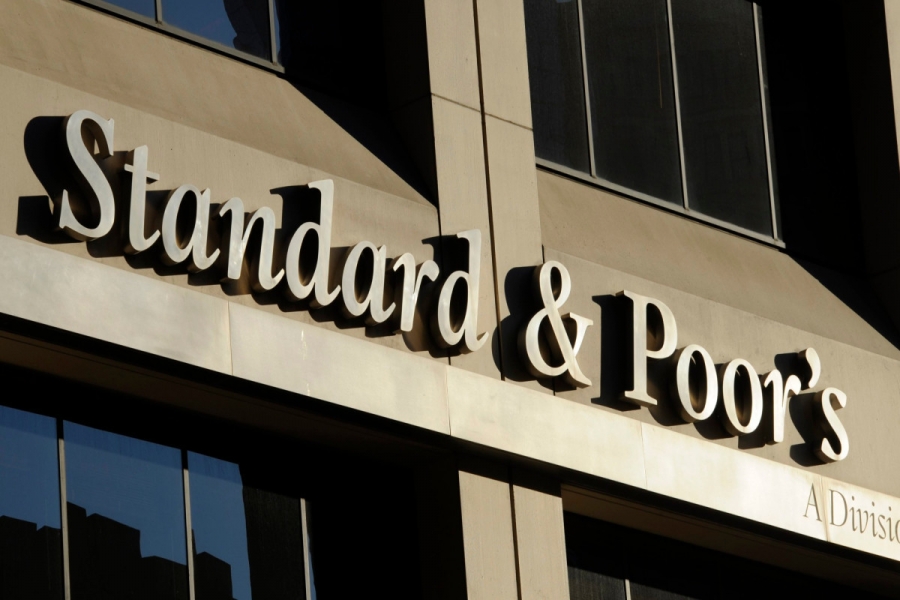 S&P: Αναβαθμίζεται σε θετικό το outlook της Ιρλανδίας - Επιβεβαιώνεται σε ΑΑ- η αξιολόγηση