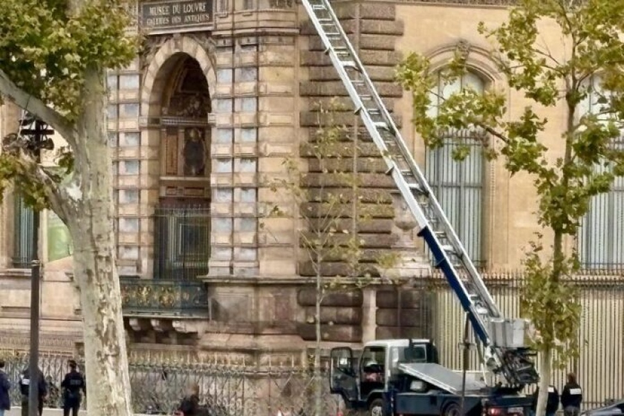 Επικαλέστηκαν το δικαίωμα της σιωπής οι συλληφθέντες της «ληστείας του αιώνα» στο Λούβρο