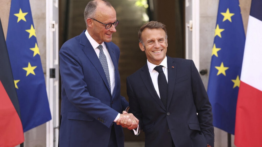 Λεονταρισμοί Macron: Η Ευρώπη αρνείται να καταστεί υποτελής σε ΗΠΑ και Κίνας στην ψηφιακή τεχνολογία