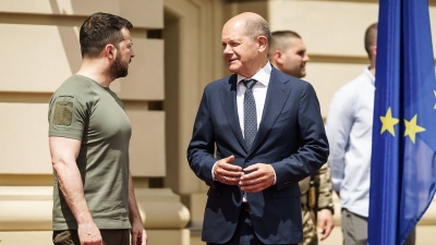 H Γερμανία θέλει να κατασχέσει ρωσικά assets για την ανοικοδόμηση της Ουκρανίας - Διχασμένη η κυβέρνηση Scholz