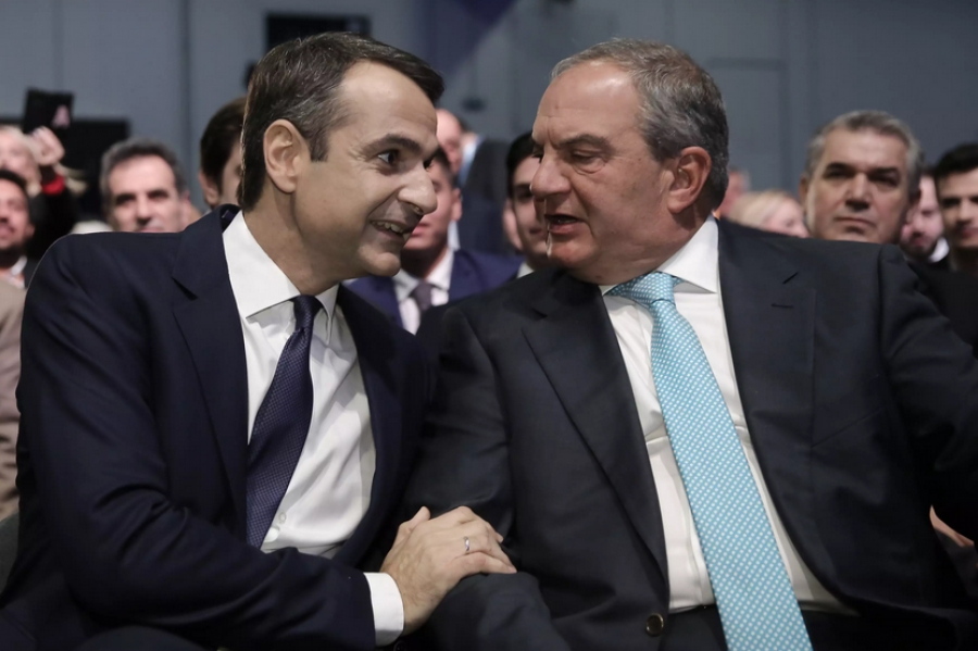 Ο Καραμανλής σήμανε το τέλος εποχής Μητσοτάκη σε κυβέρνηση και ΝΔ λόγω υποκλοπών - Τι ανέφερε το ΒΝ και έντονο παρασκήνιο