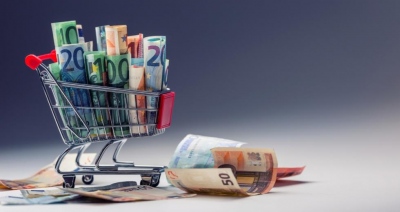 Αναζητούν έκτακτα έσοδα και στρέφονται στις ελληνικές τράπεζες για να αντιμετωπιστεί η λαίλαπα της ακρίβειας – Εκτάκτως στο Μαξίμου ο Υπ. Ανάπτυξης