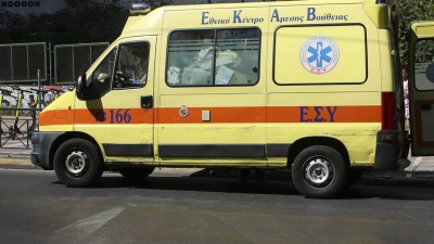 Σοκ στην Ηλιούπολη: Δύο 17χρονες ανέβηκαν στον 6ο όροφο πολυκατοικίας και έπεσαν στο κενό, νεκρή η μία