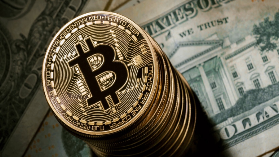 Μια ανάσα από τα 70.000 δολ. το Bitcoin - Ράλι ανακούφισης μετά τη συμφωνία ΗΠΑ με Ιράν