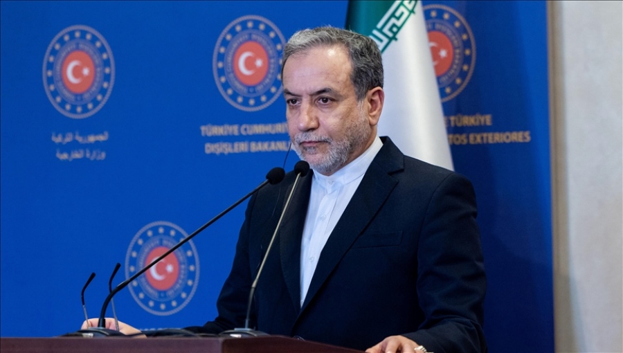 Καταγγελία – φωτιά Araghchi (ΥΠΕΞ Ιράν): Αμερικανοί στρατιωτικοί σε ξενοδοχεία στον Περσικό Κόλπο – Έχουν αμάχους ως ανθρώπινες ασπίδες