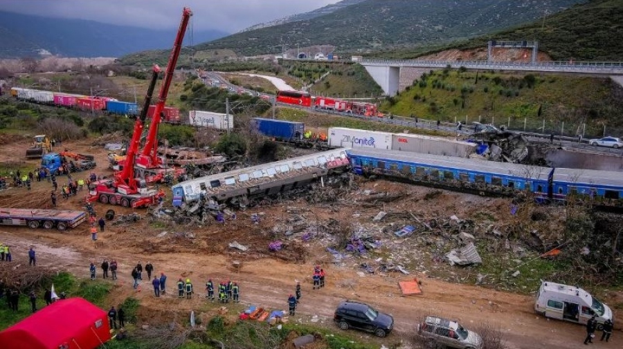 Εξεταστική Επιτροπή για Τέμπη: Εγκρίθηκε το πόρισμα της ΝΔ - Ένταση με Κωνσταντοπούλου