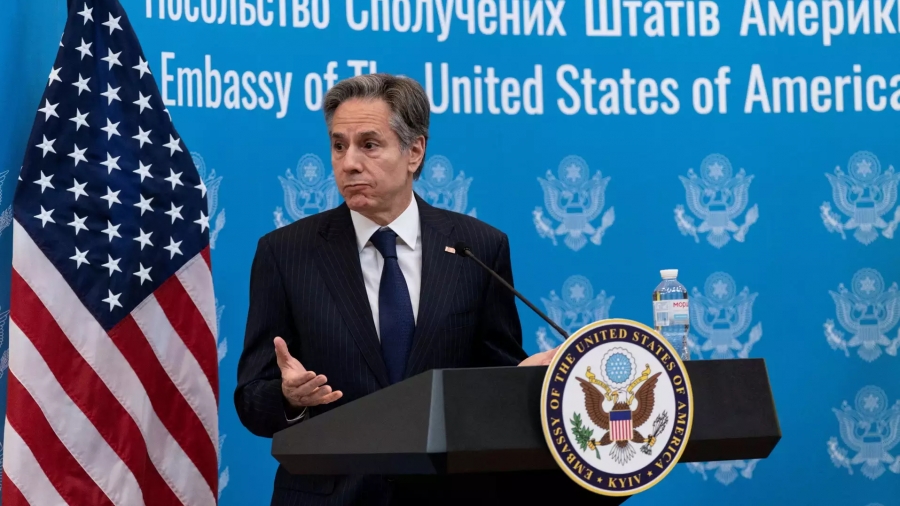Το μήνυμα Blinken σε Putin από Ουκρανία: Επέλεξε την ειρηνική οδό - Οι φόβοι για εισβολή της Ρωσίας