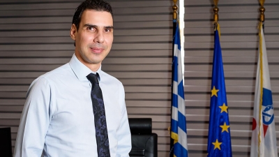 Θεμιστοκλέους: Ανοίγει ΜΕΓΑ εμβολιαστικό κέντρο στη Γλυφάδα - Επιπλέον 110.000 ραντεβού 1ης και 3ης δόσης
