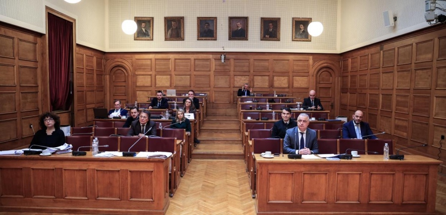 Τα κόμματα πρέπει να σαμποτάρουν την γελοία Εξεταστική και να μην συμμετάσχουν στις συνεδριάσεις