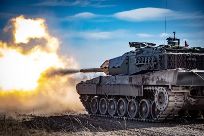 Ρωσικά drones διαλύουν το ΝΑΤΟϊκό θρύλο: Leopard 2A6 εξαϋλώθηκε στην Περιφέρεια Sumy