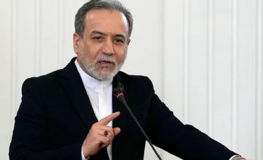 Araghchi: Ο Zelensky επιτέθηκε σε ιρανικό εμπορικό πλοίο για να σύρει την Ευρώπη στον πόλεμο –  Η ενέργεια αυτή δεν θα μείνει αναπάντητη