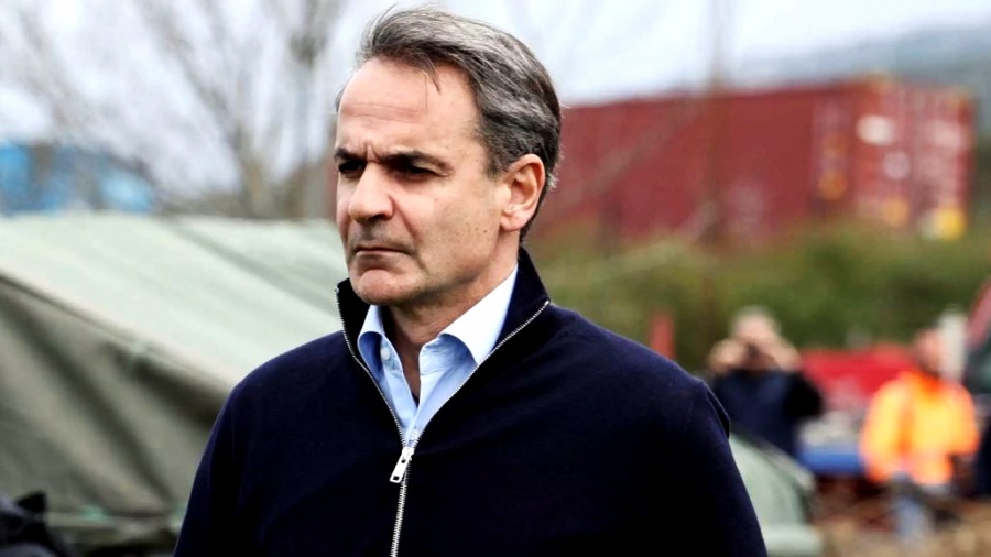 Τρεις υπουργοί στο στόχαστρο Μαξίμου – Από τους ερασιτεχνισμούς με τα ταξί και την τουρκική μαφία στο φιάσκο της Μονής Σινά