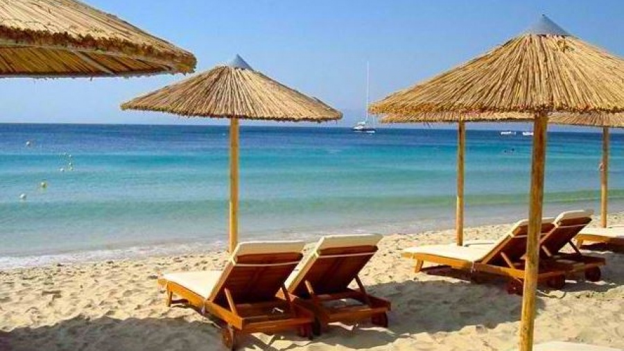 Συνεχίστηκαν οι έλεγχοι στις παραλίες: Ακόμη 340 παραβάσεις - Στις 11 οι νέες συλλήψεις στη Νάξο